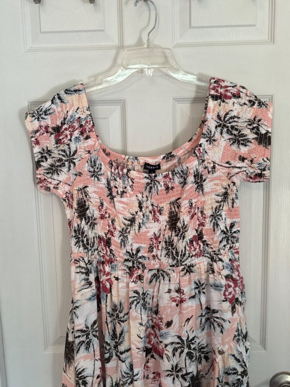 Torrid Off The shoulder Short Sleeve Tropical Maxi Length Dress Size 2 (2X) - Picture 2 of 9